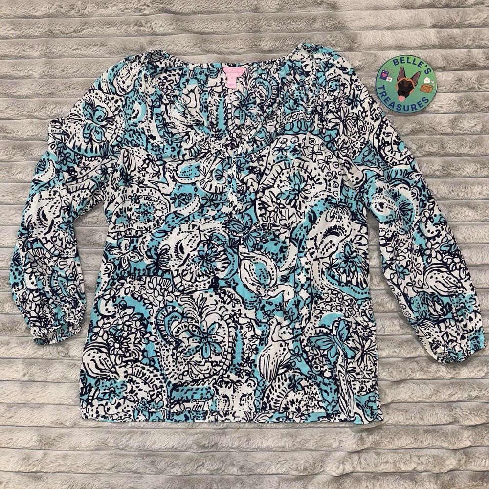 Lilly Pulitzer Small Blue Animal V-Neck‎ Sarabeth Hippy Hippy Shake 100% Silk